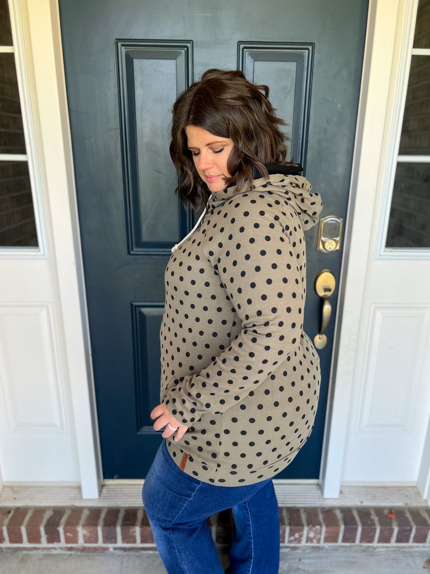 New! Ampersand Ave Midnight Kiss Doublehood Sweatshirt