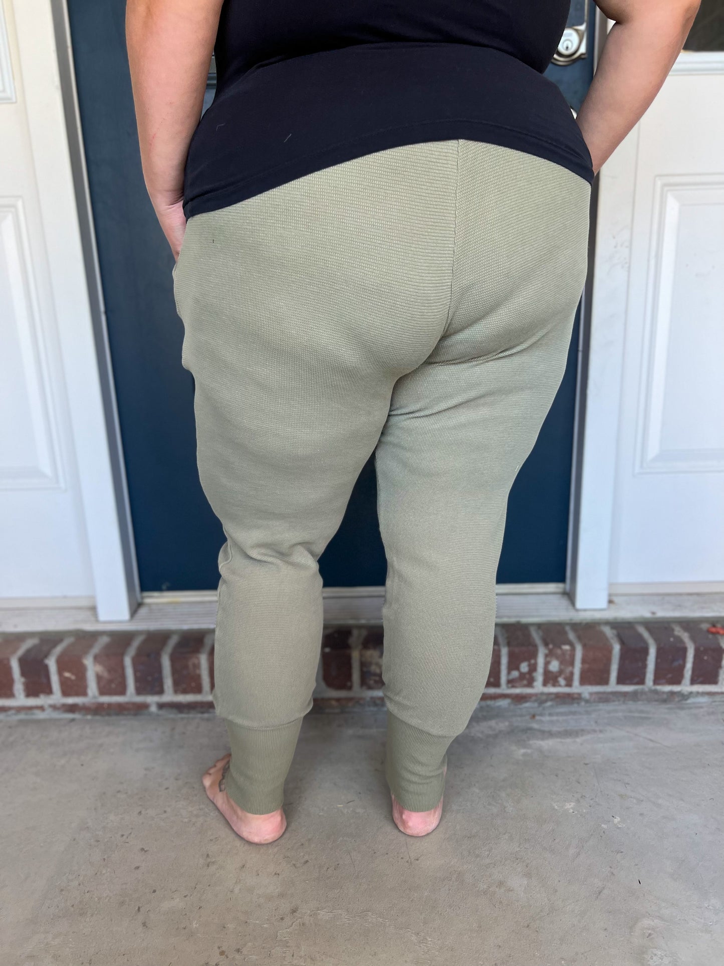 New! Ampersand Ave Willow Waffle Knit Joggers