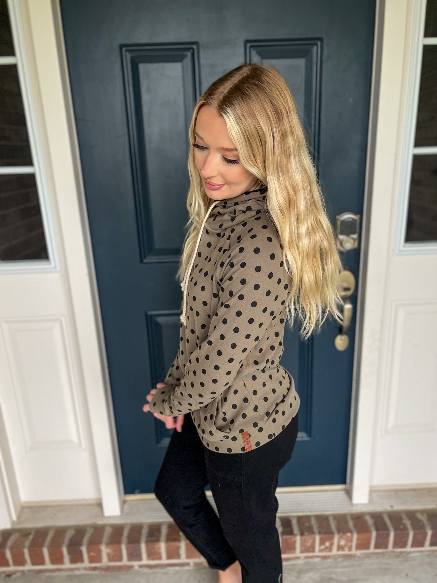 New! Ampersand Ave Midnight Kiss Doublehood Sweatshirt
