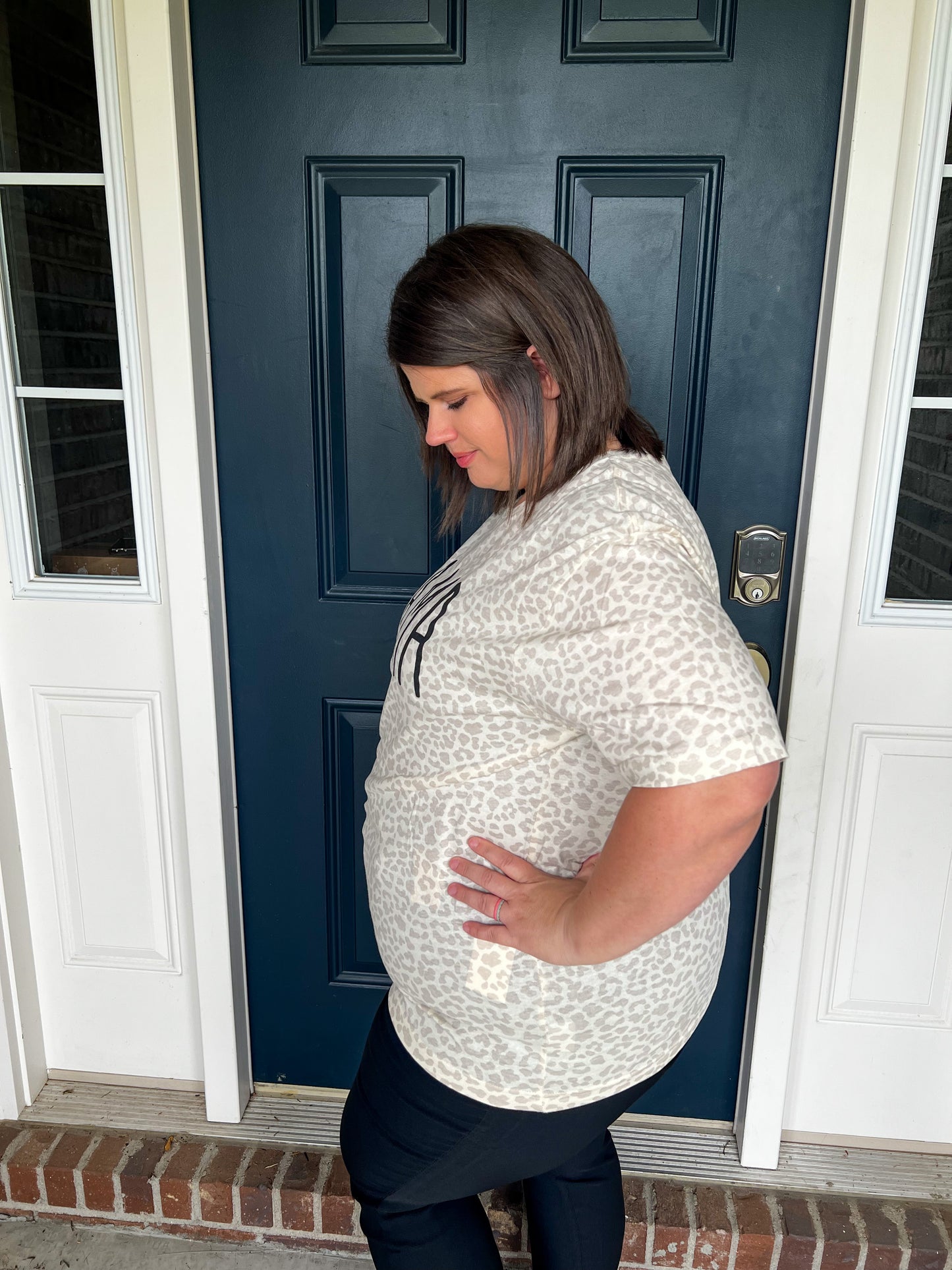 Mama Leopard Tee