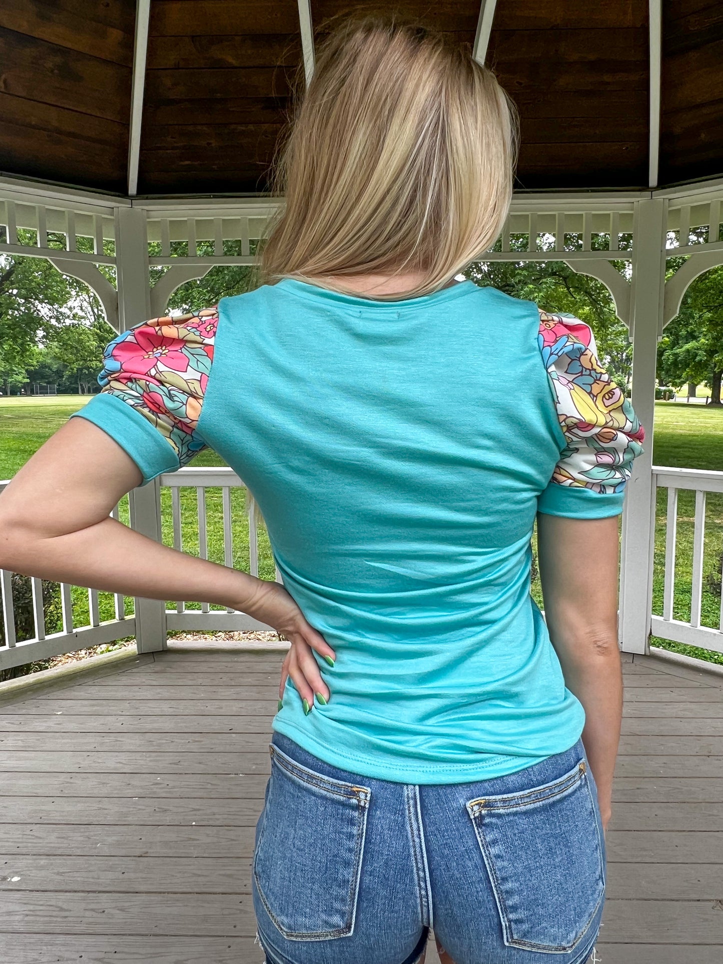 Got It Right Turquoise Floral Puff Sleeve Top