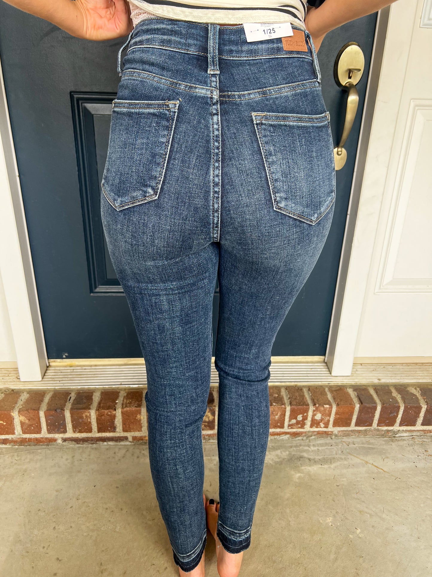 Judy Blue Kate Tummy Control Skinny Jeans