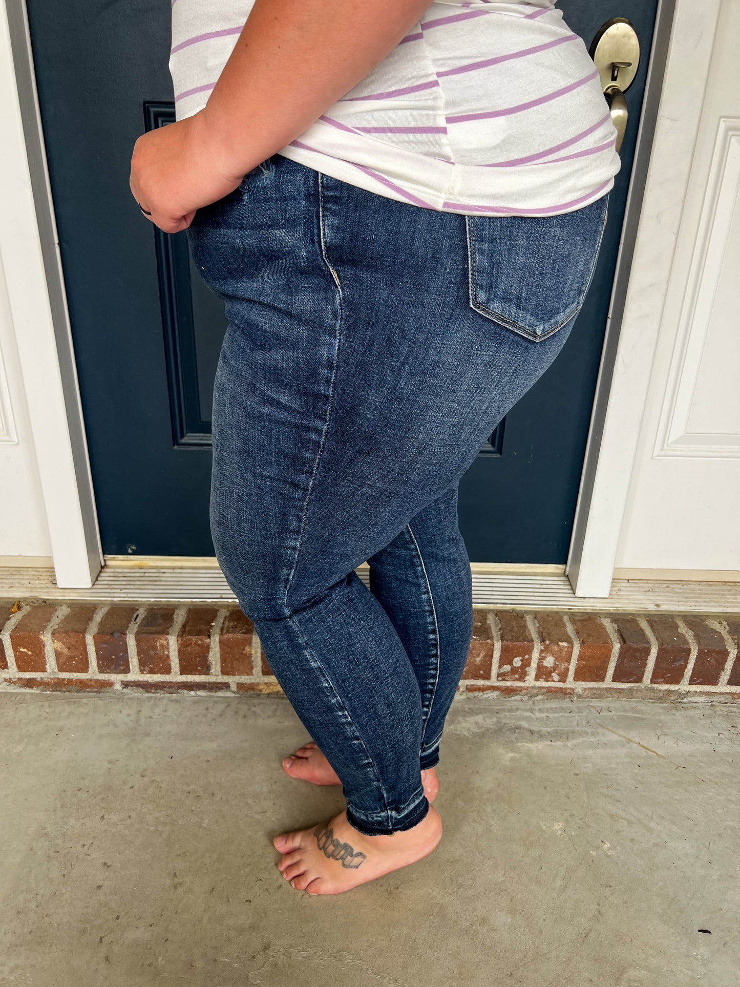 Judy Blue Kate Tummy Control Skinny Jeans