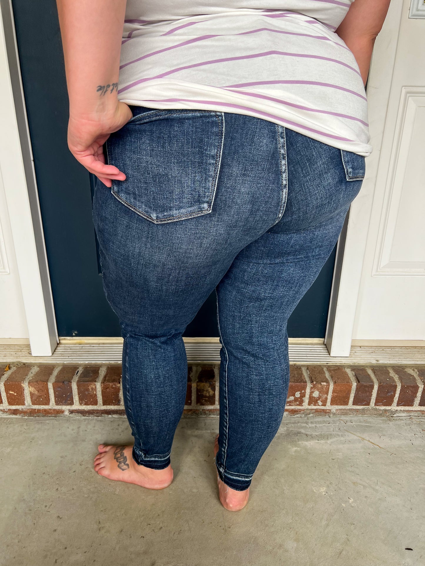Judy Blue Kate Tummy Control Skinny Jeans