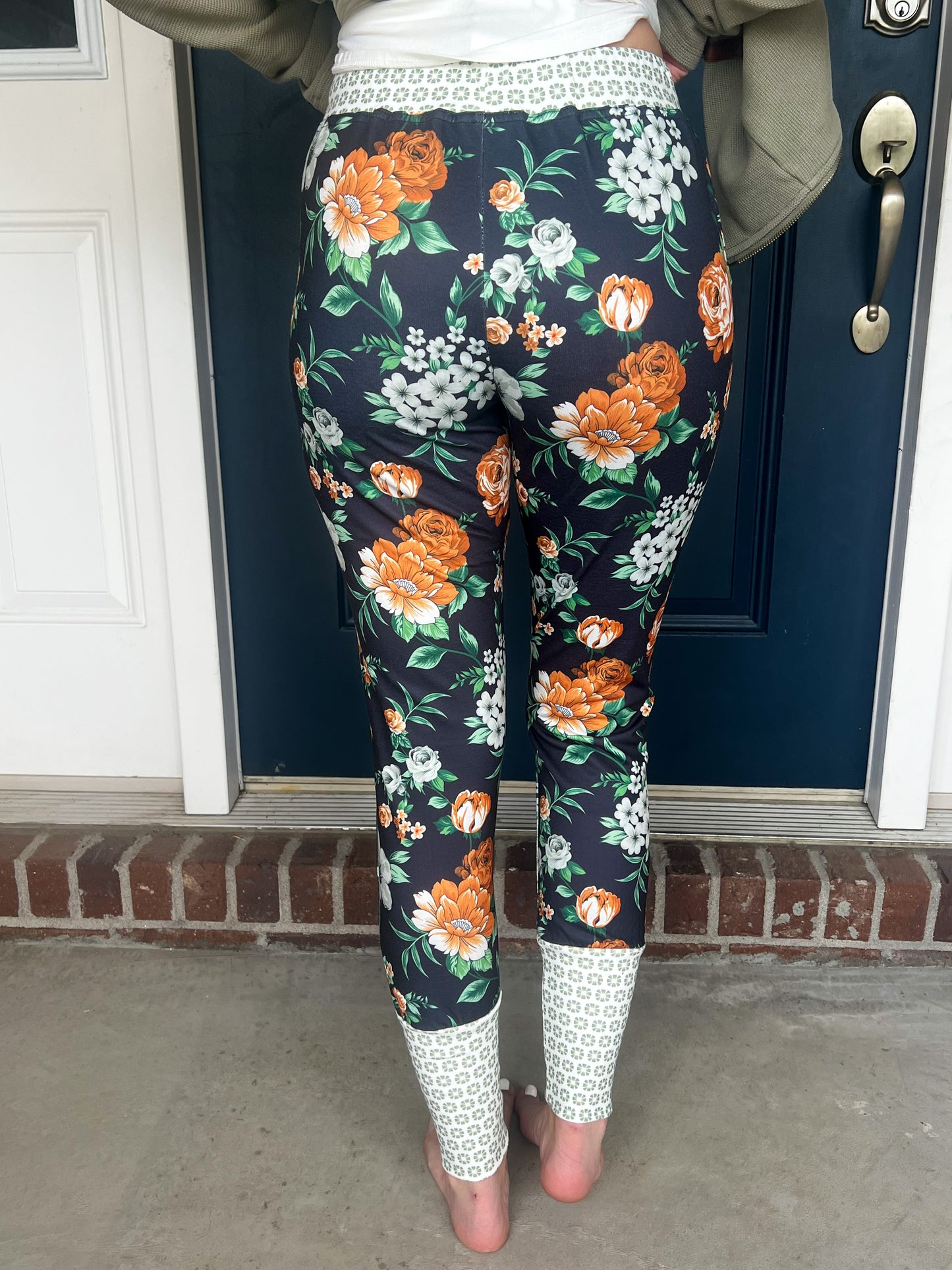 Ampersand Ave Love Like Wildflowers Joggers