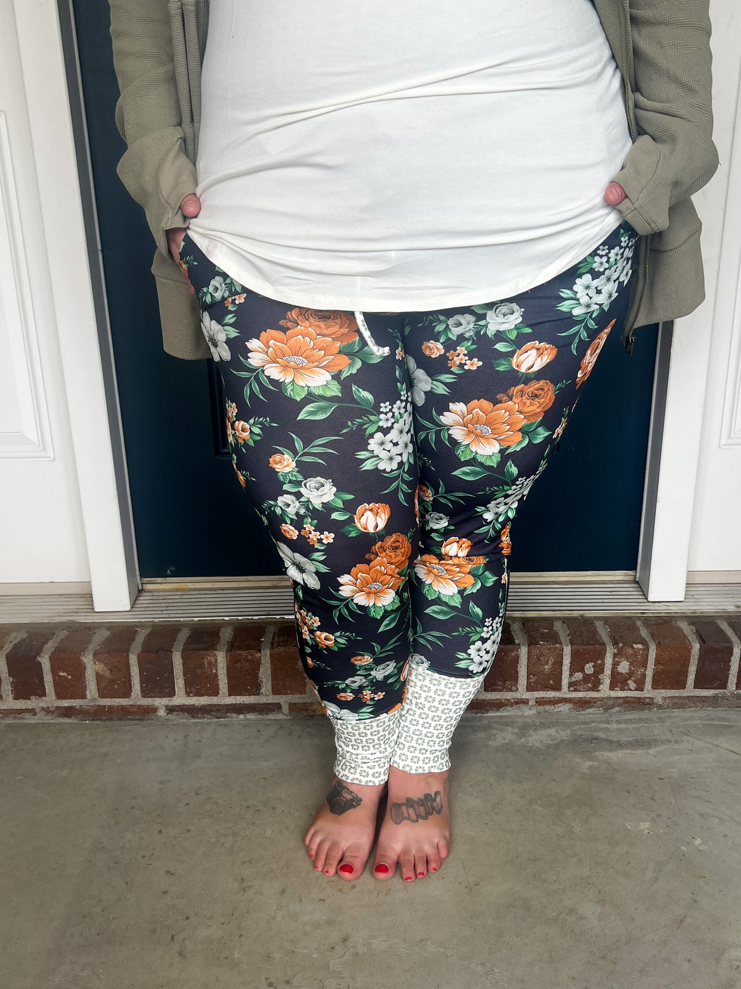 Ampersand Ave Love Like Wildflowers Joggers