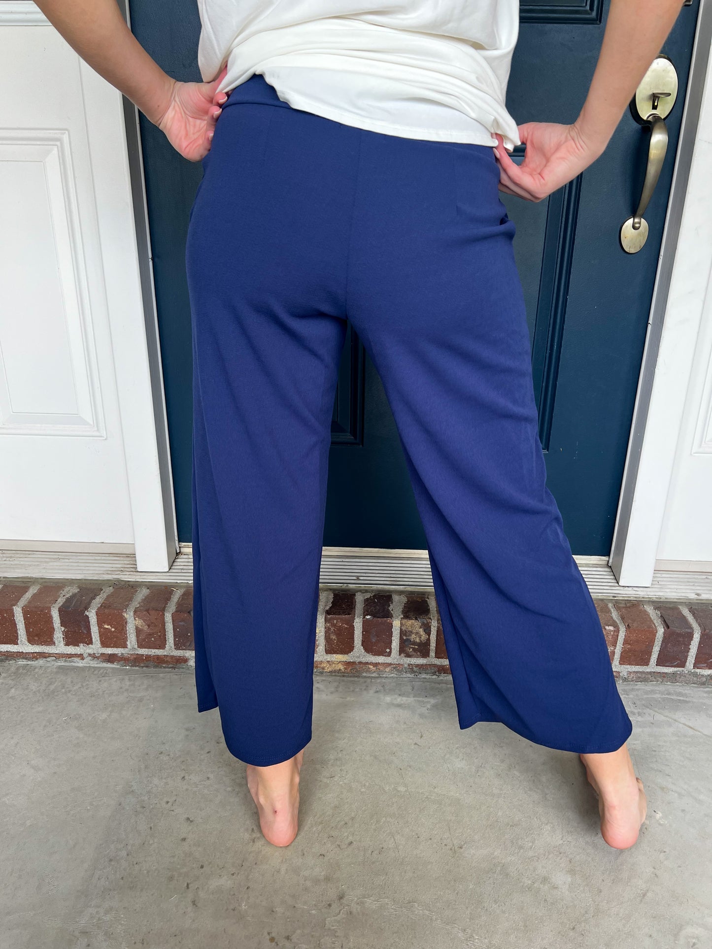 Lucy Wide Leg Stretchy Crop Pants - Navy