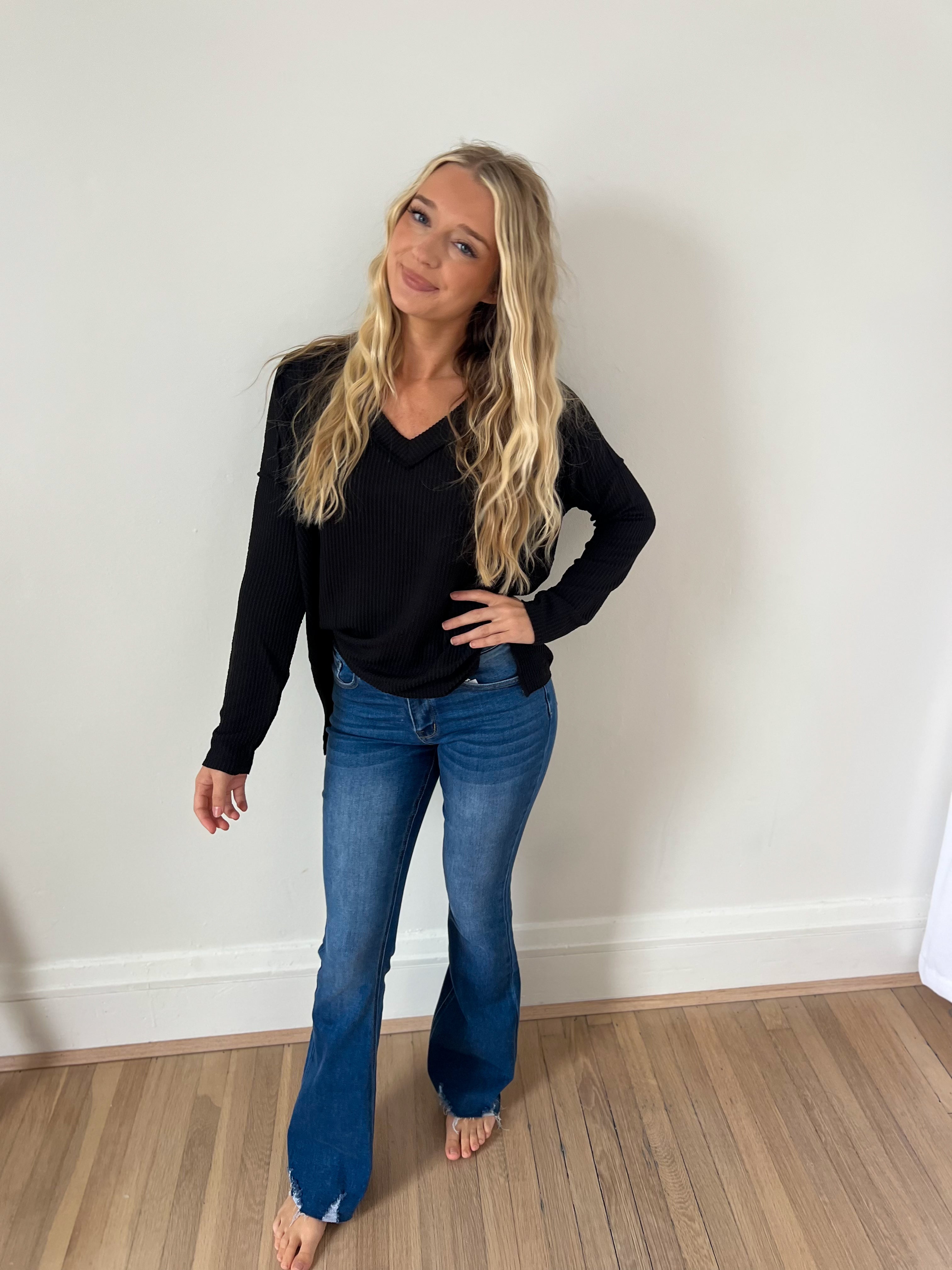 DOORBUSTER Khole V-neck Top - Black