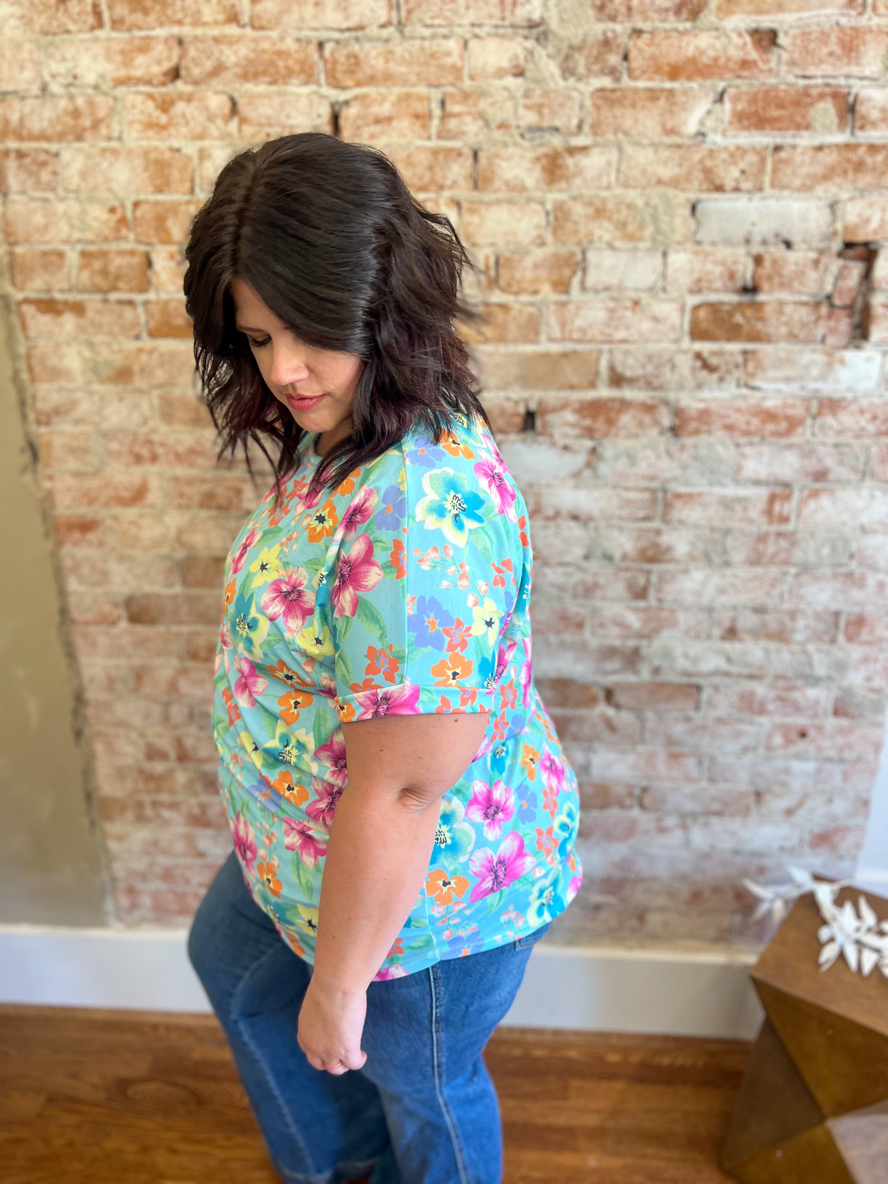 DOORBUSTER Melody Aqua Floral Short Sleeve Top