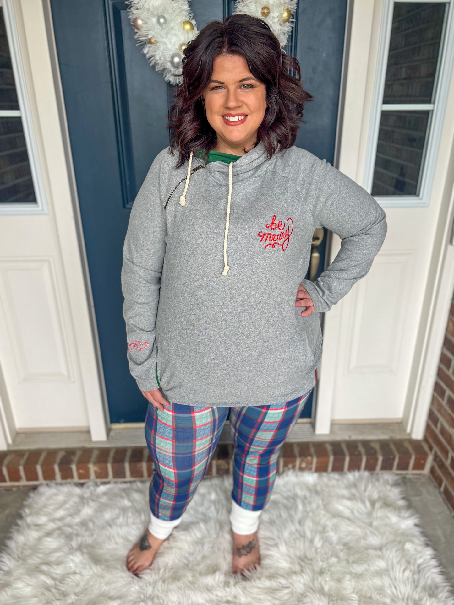 New! Ampersand Ave Merry and Bright Joggers