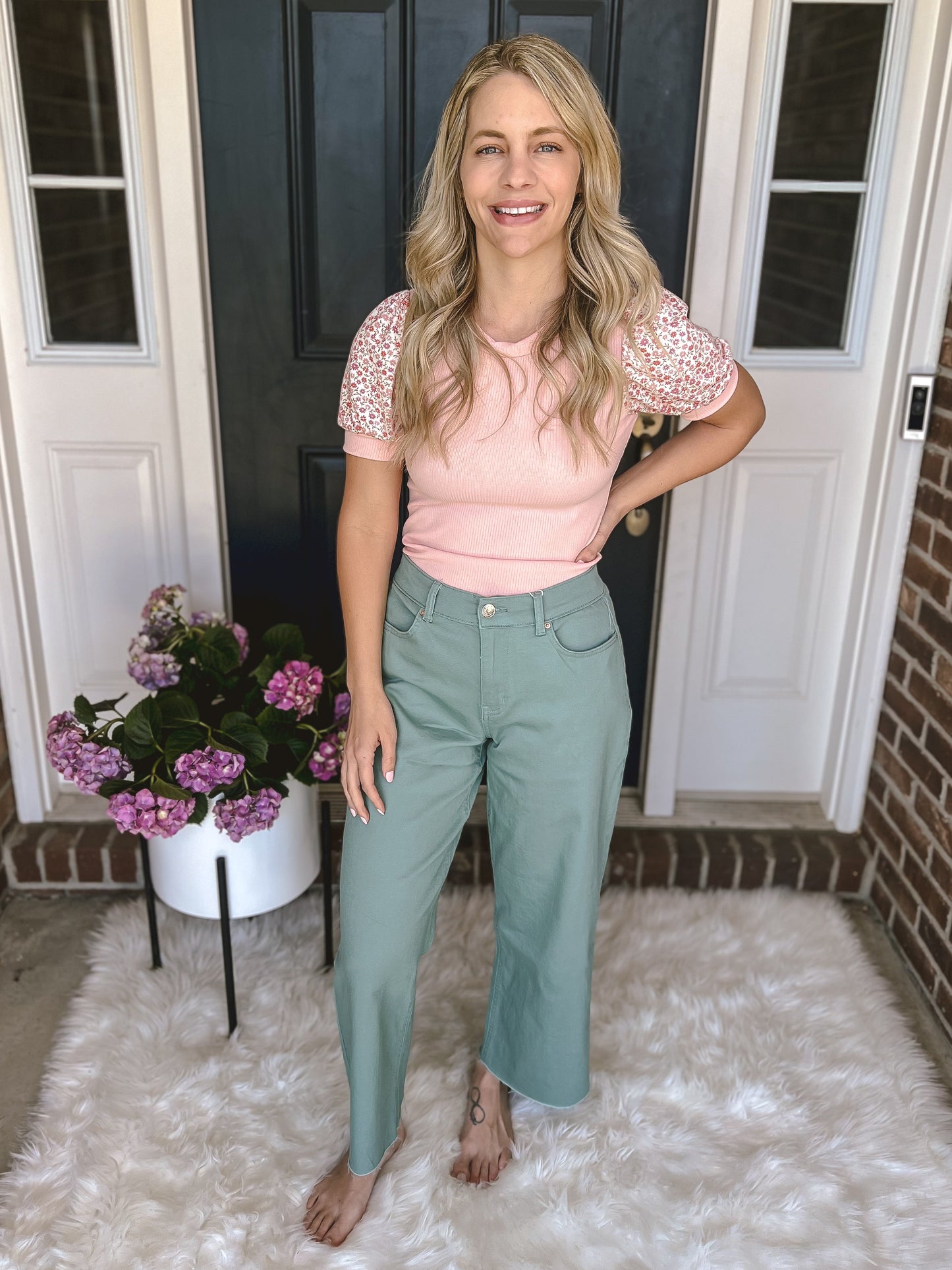 New! Jennifer Wide Leg Cropped Evergreen Pants