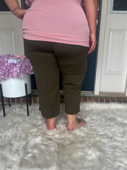Lucy Wide Leg Stretchy Crop Pants - Olive