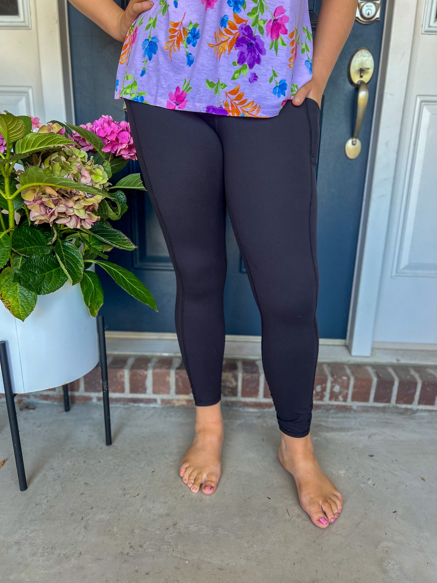 Black Buttery Soft Pocket Leggings