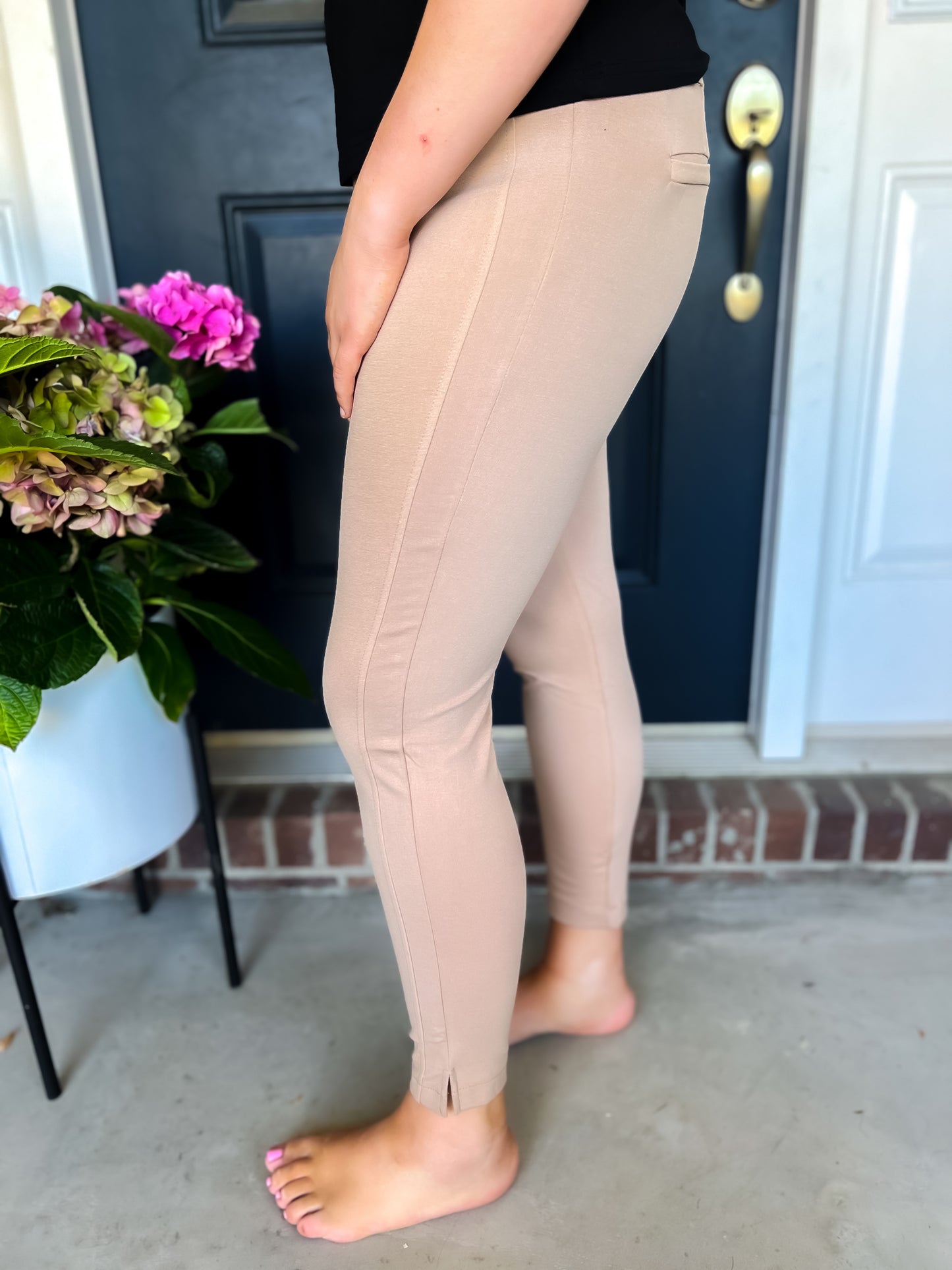 Khaki Magic Skinny Pants