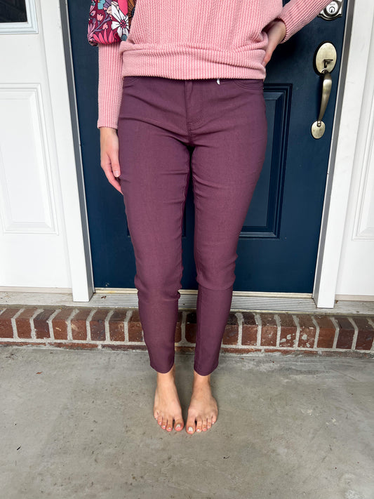 New! Hyperstretch Skinny Jeans - Sangria