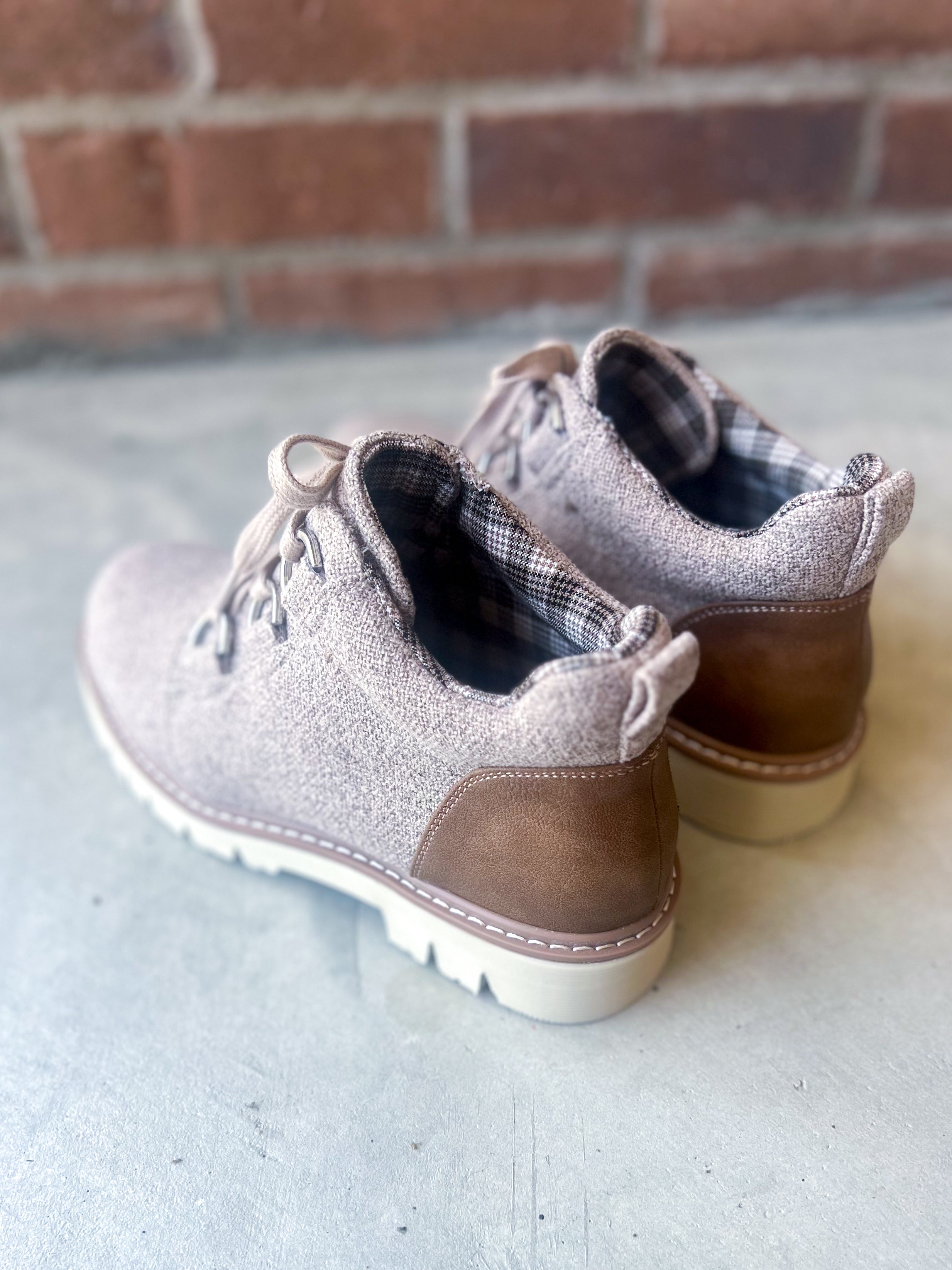 Corkys Campfire Boots - Sand