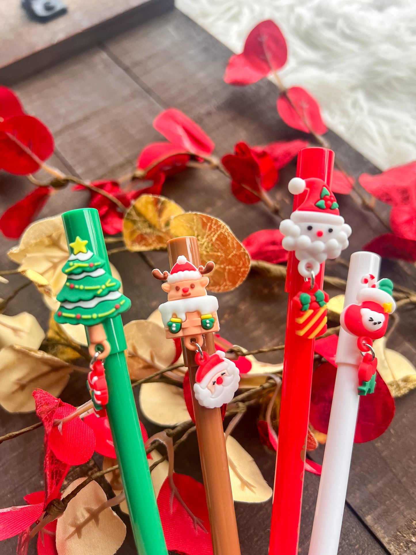 DOORBUSTER Christmas Pens - 4 Options!