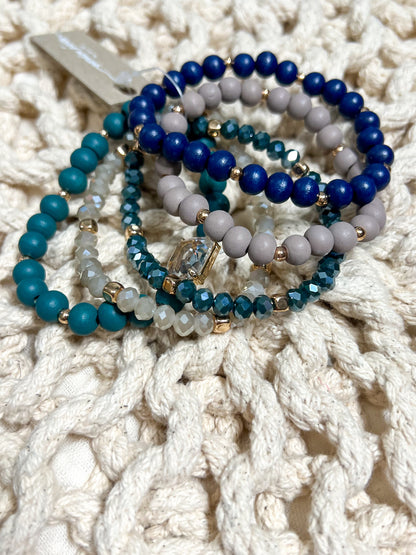 DOORBUSTER Beaded Bracelet Set