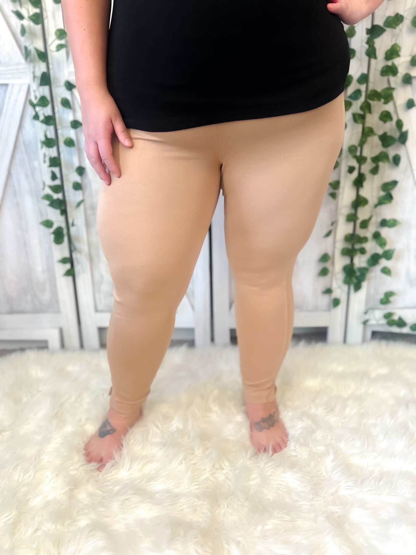 New! Khaki Magic Skinny Pants