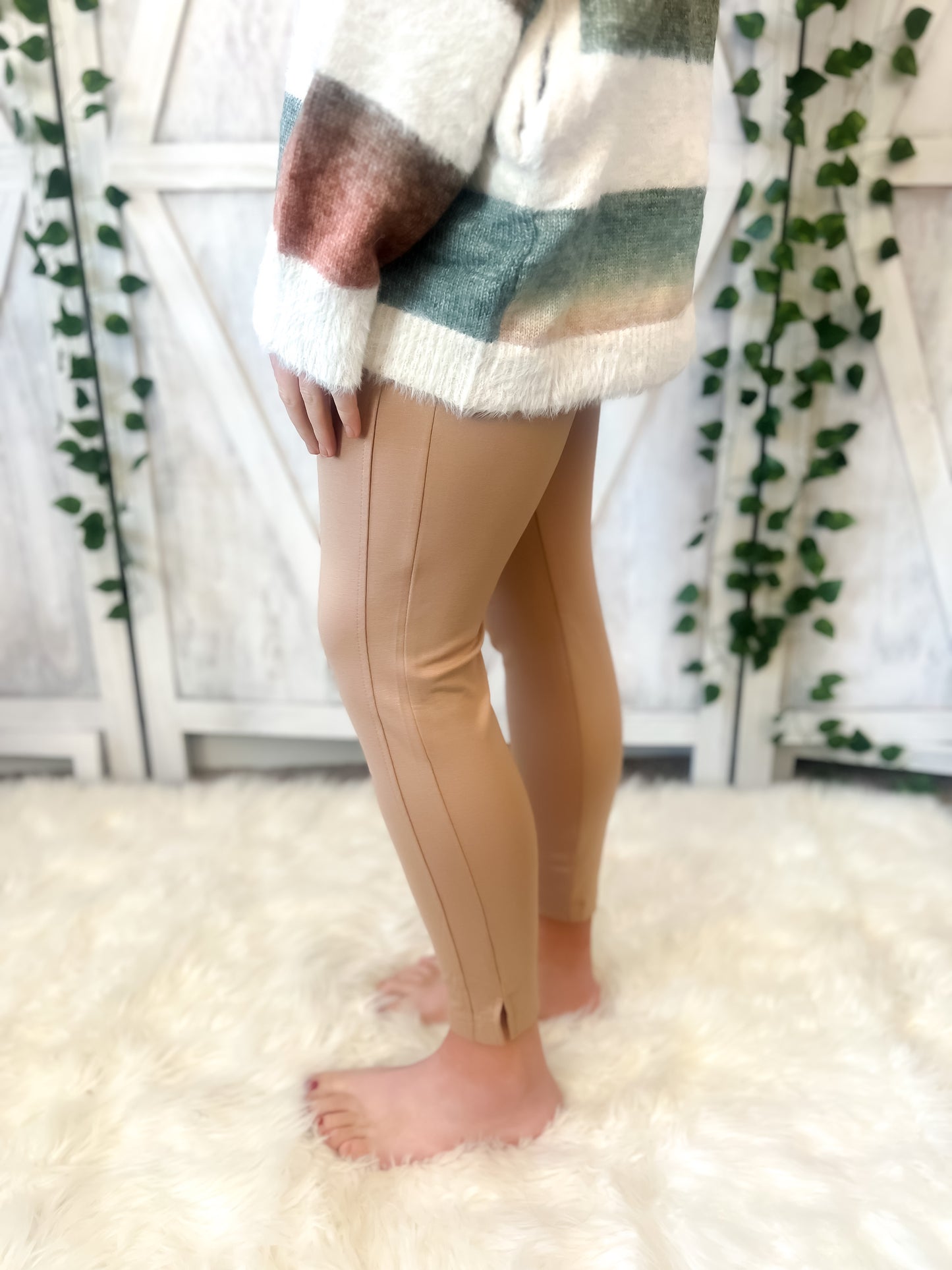 New! Khaki Magic Skinny Pants