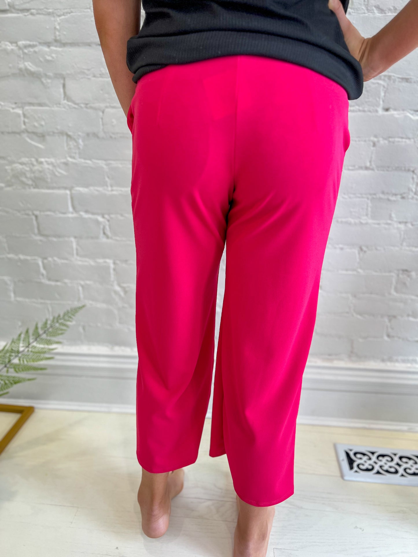 New! Lucy Wide Leg Stretchy Crop Pants - Hot Pink