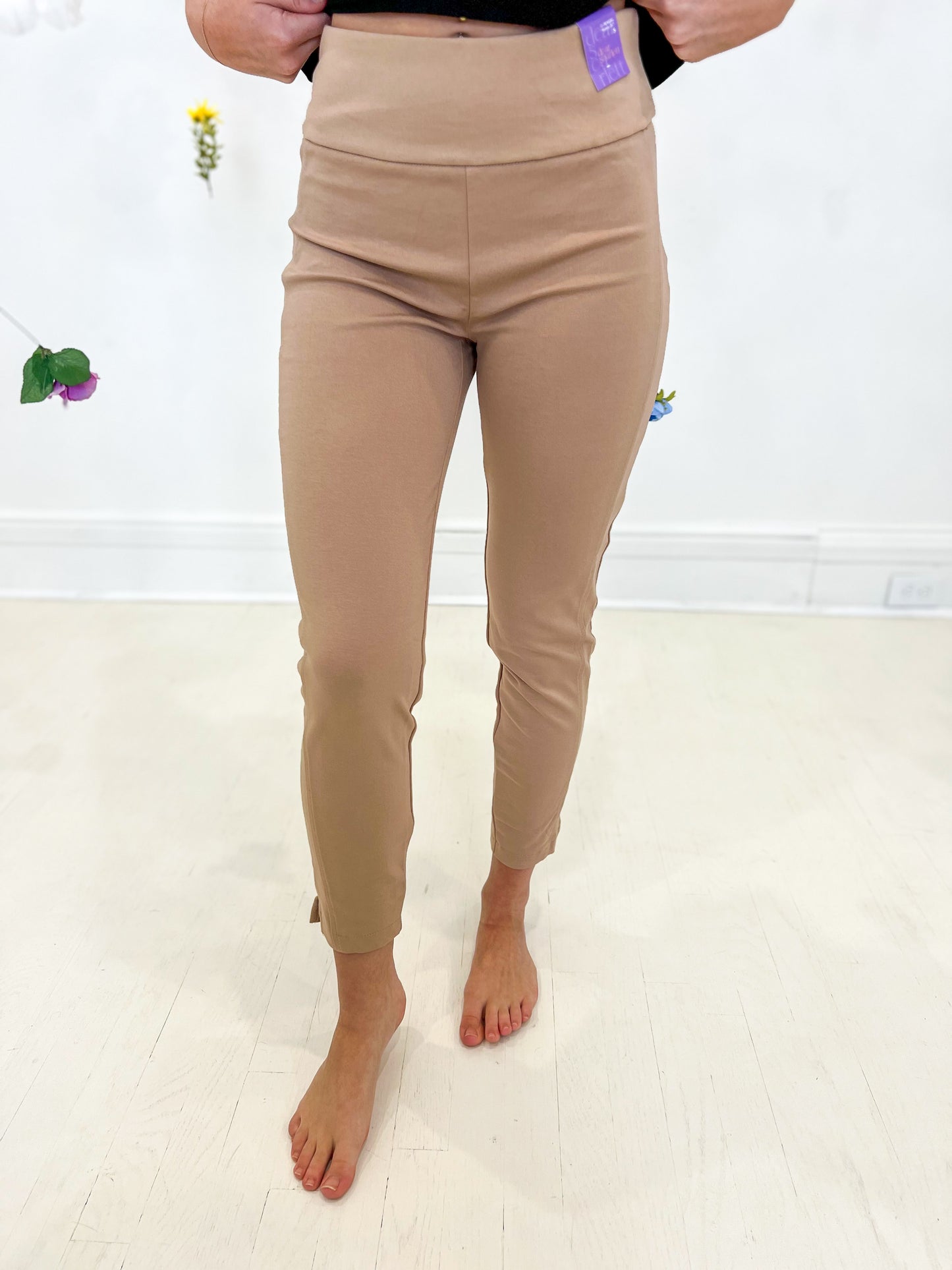 New! Khaki Magic Skinny Pants