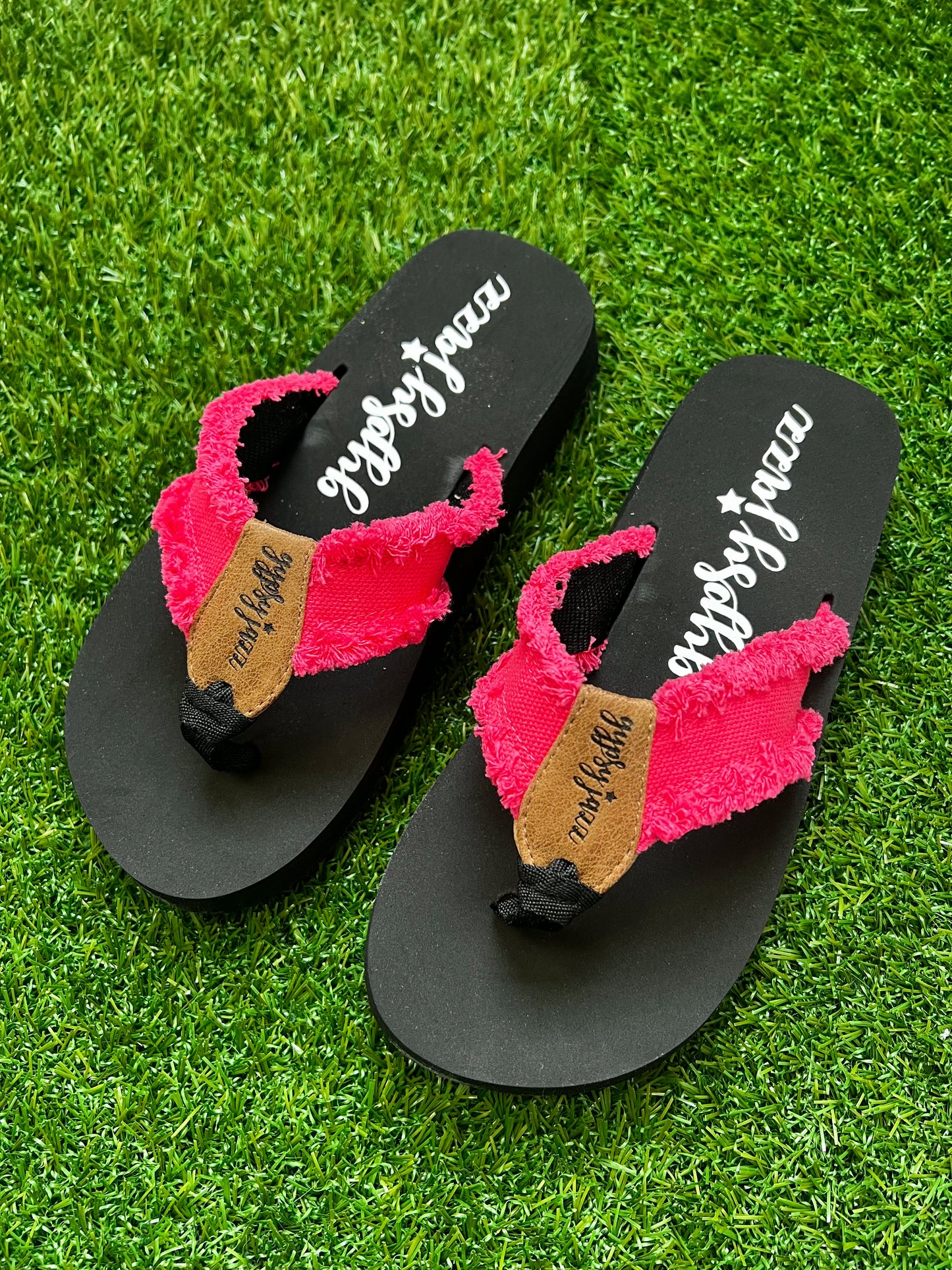 Gypsy Jazz Flip Flop Sandals - Hot Pink